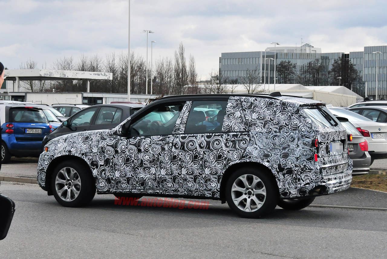 BMW X5 Spy Shots side