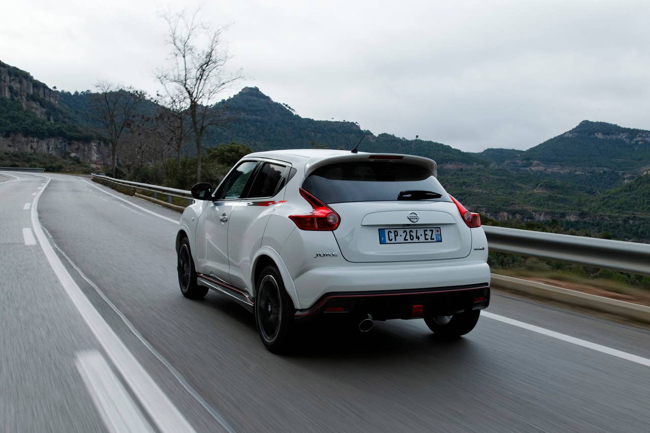 2013 Nissan Juke Nismo rear 3/4