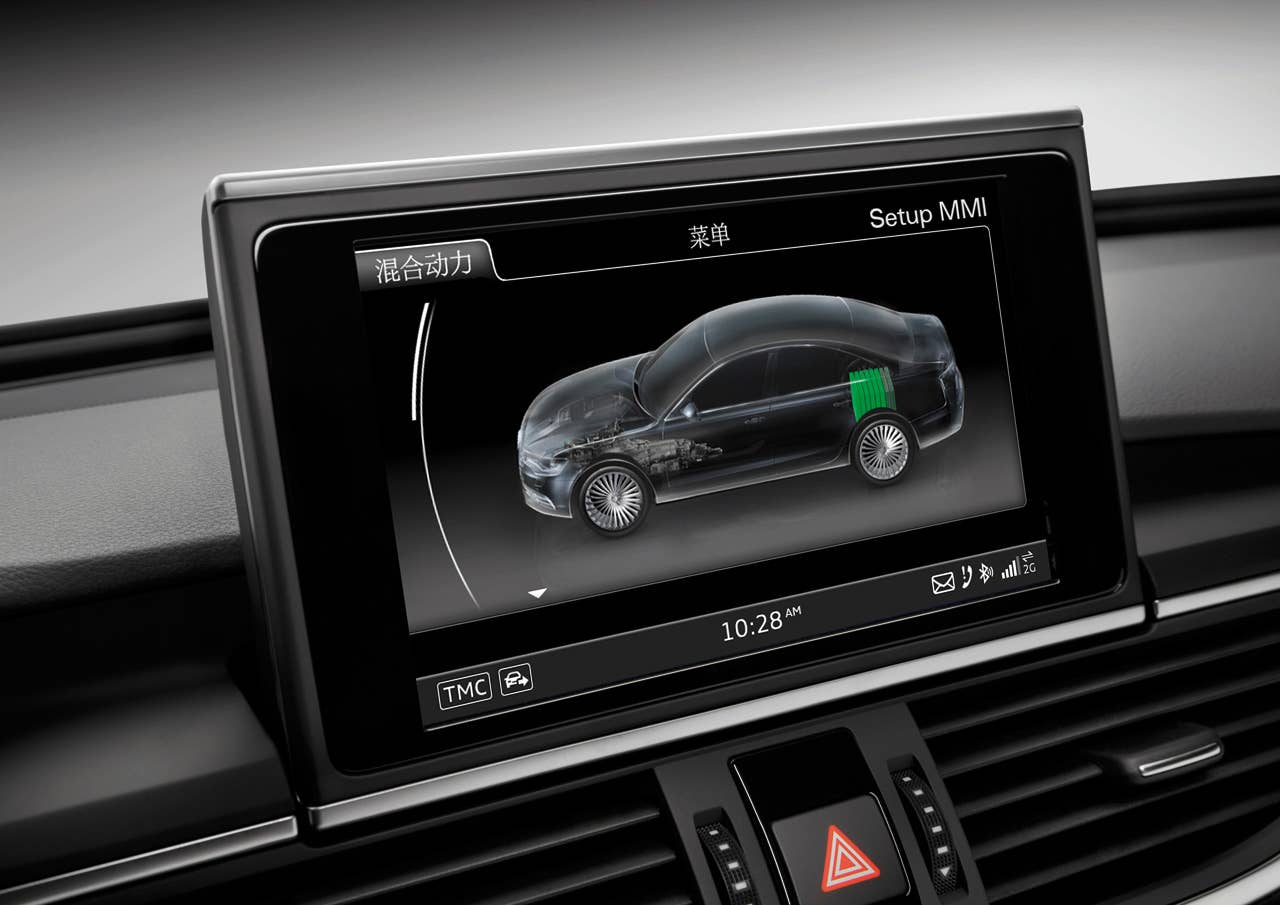 Audi A6 L e-tron vehicle display