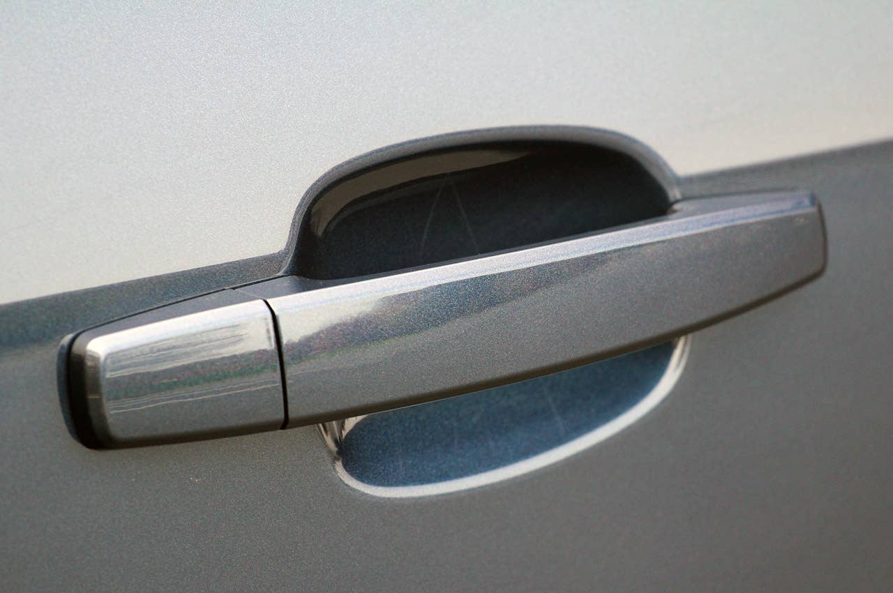2011 Buick Regal CXL door handle