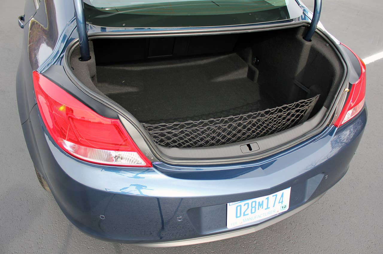 2011 Buick Regal CXL trunk