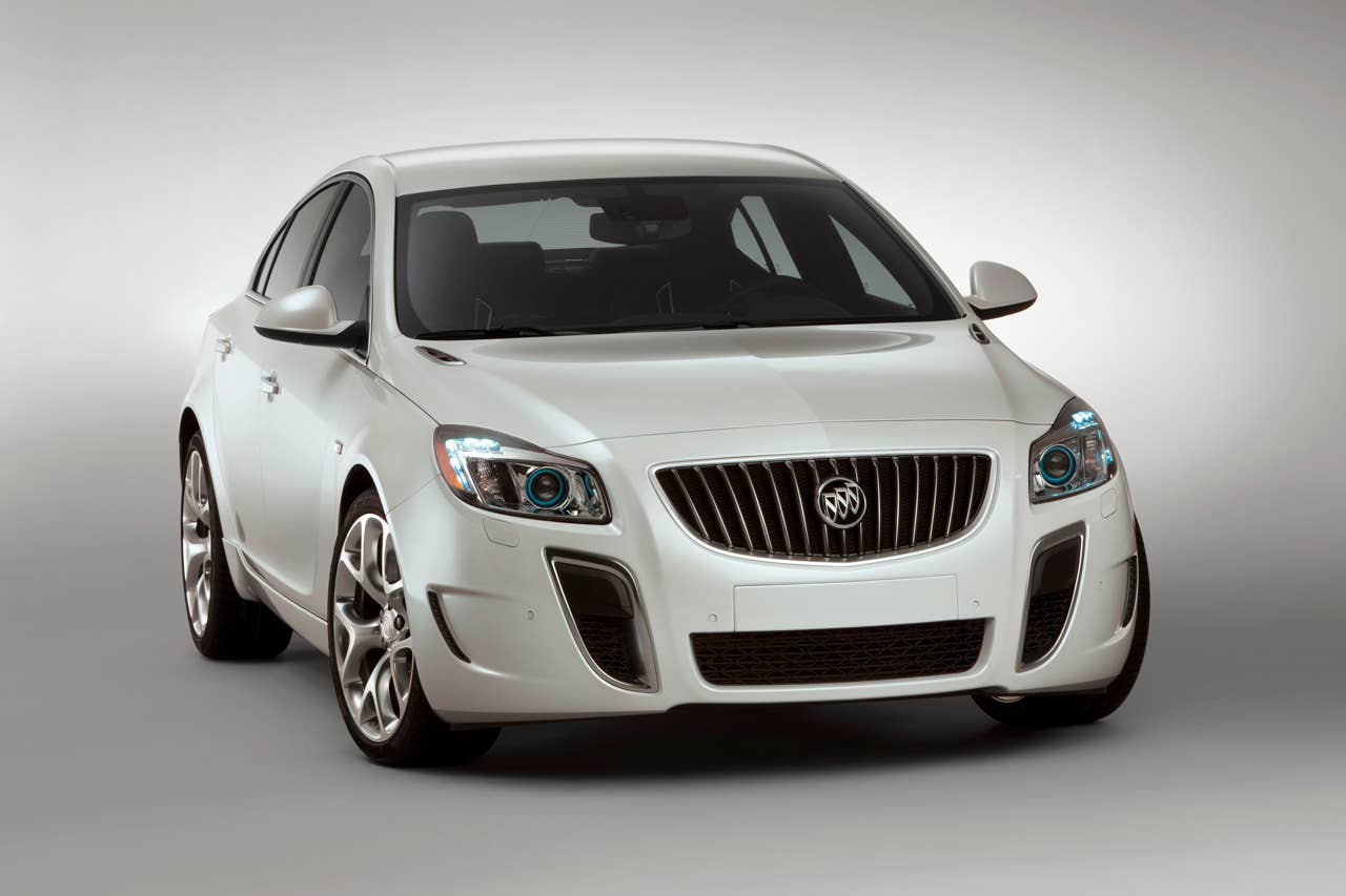 Buick Regal GS show car. X11BU_RG016