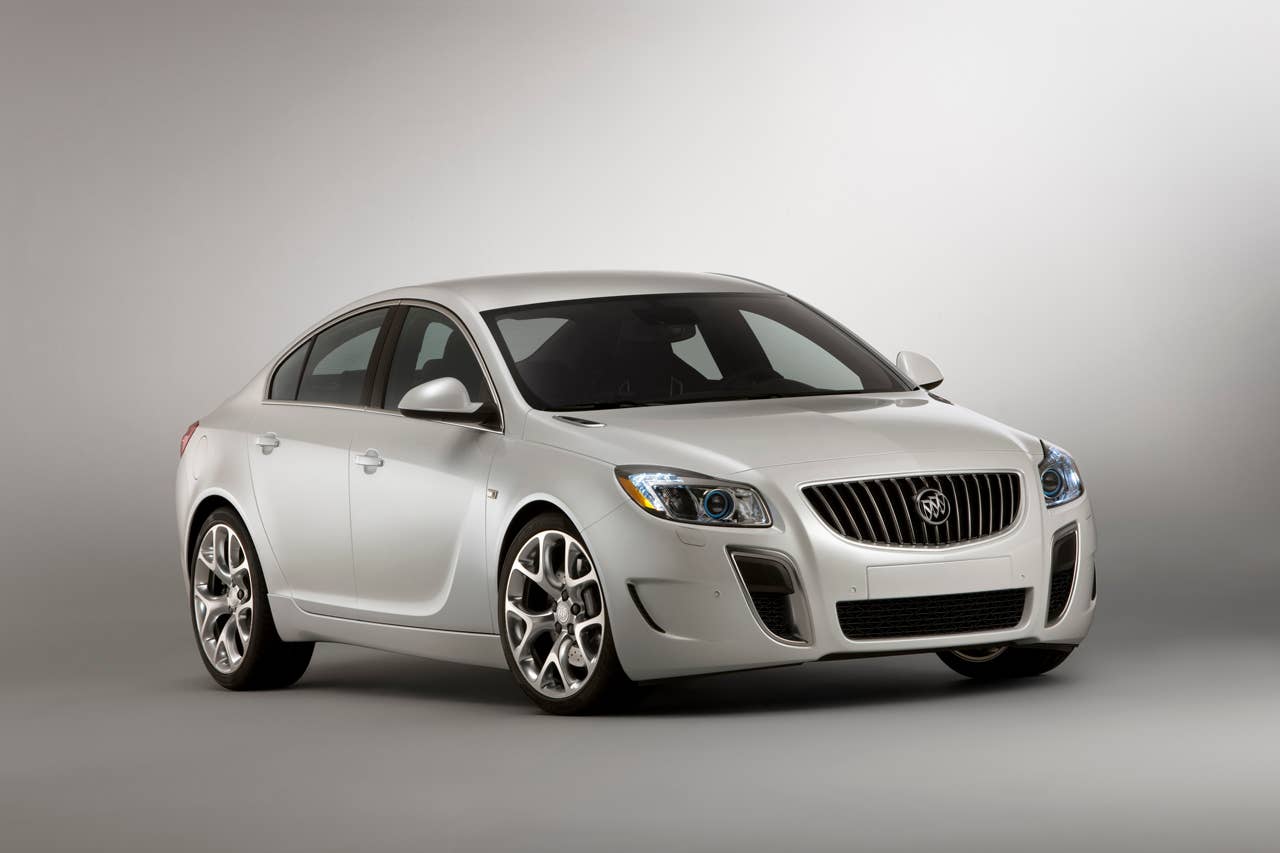 Buick Regal GS show car. X11BU_RG014
