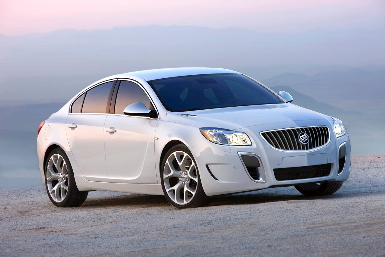 Buick Regal GS show car. X11BU_RG012