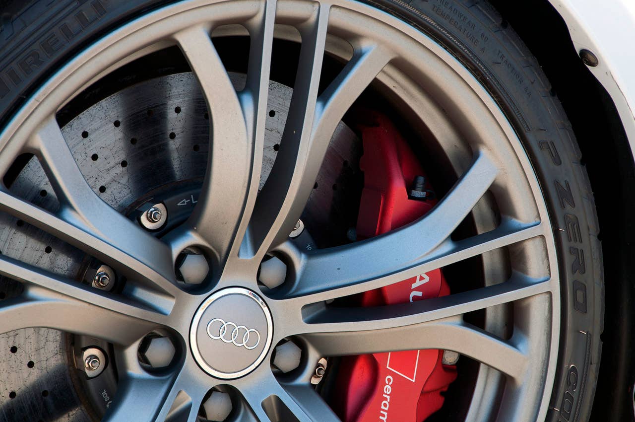 2012 Audi R8 GT wheel