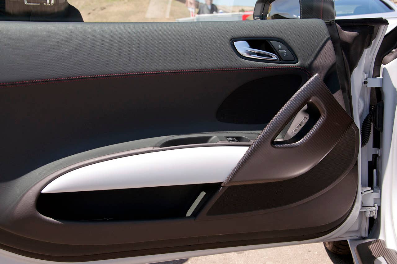 2012 Audi R8 GT door