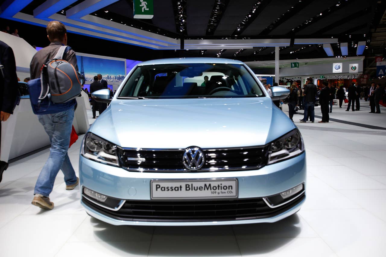 2011 Volkswagen Passat Front