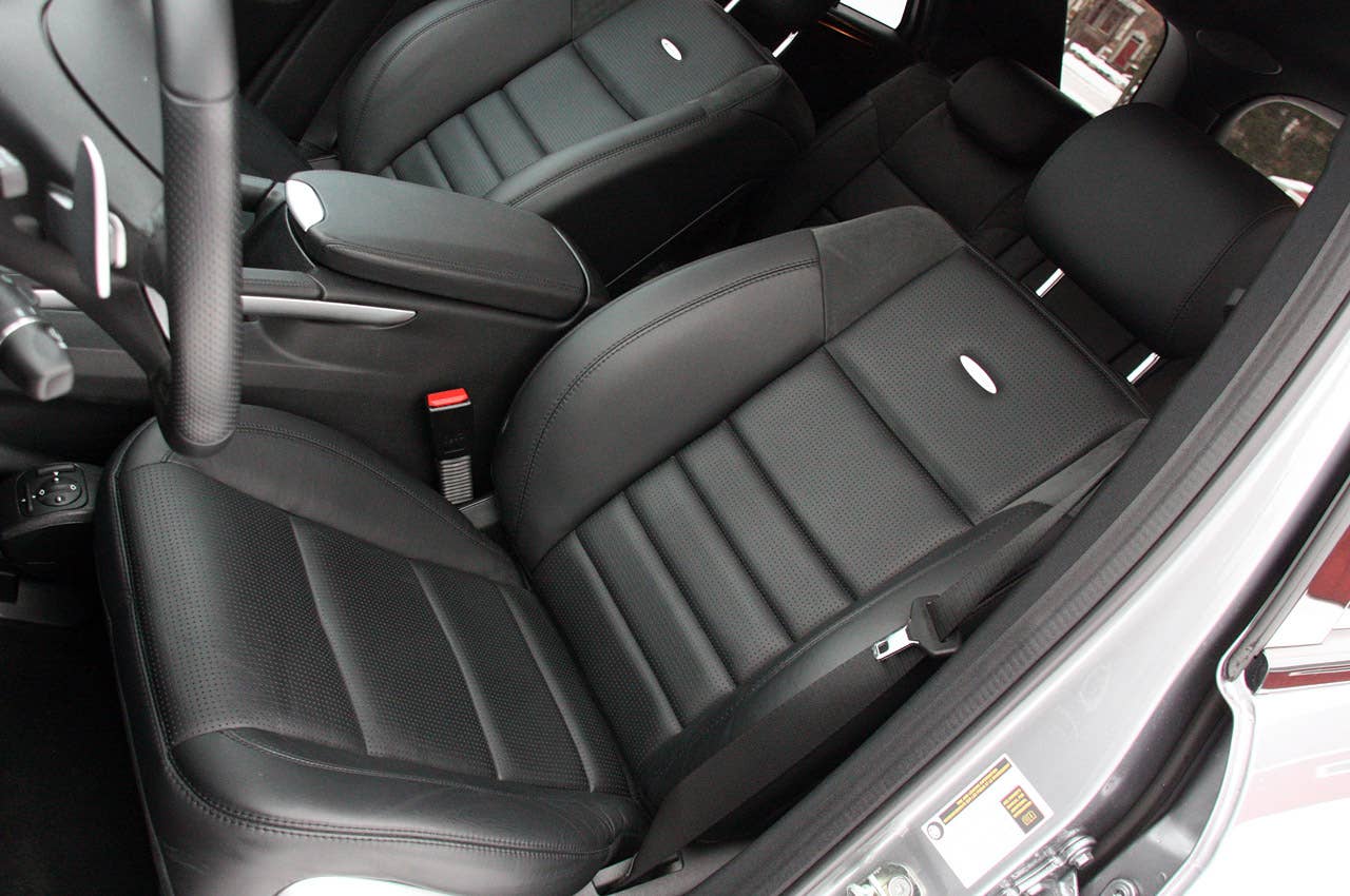 2011 Mercedes-Benz ML63 AMG front seats