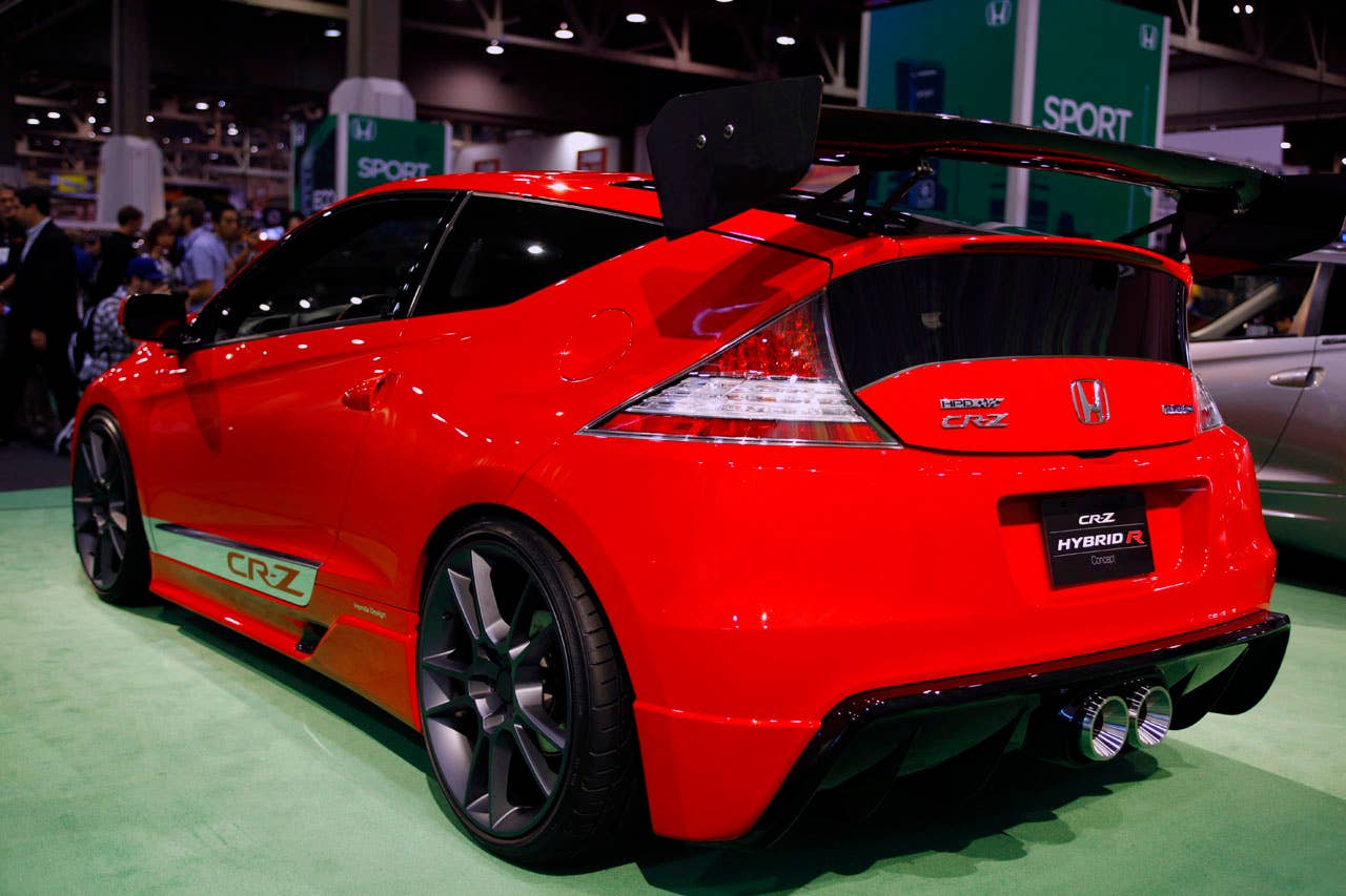 2011 Honda CR-Z Hybrid R Concept rear 3/4
