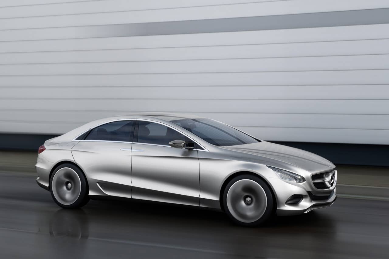 Mercedes-Benz F800 Style research vehicle.