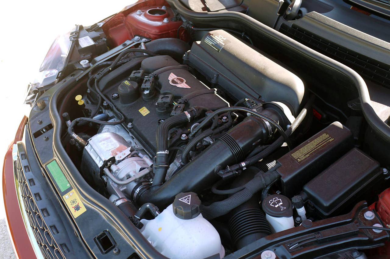2011 Mini Cooper engine