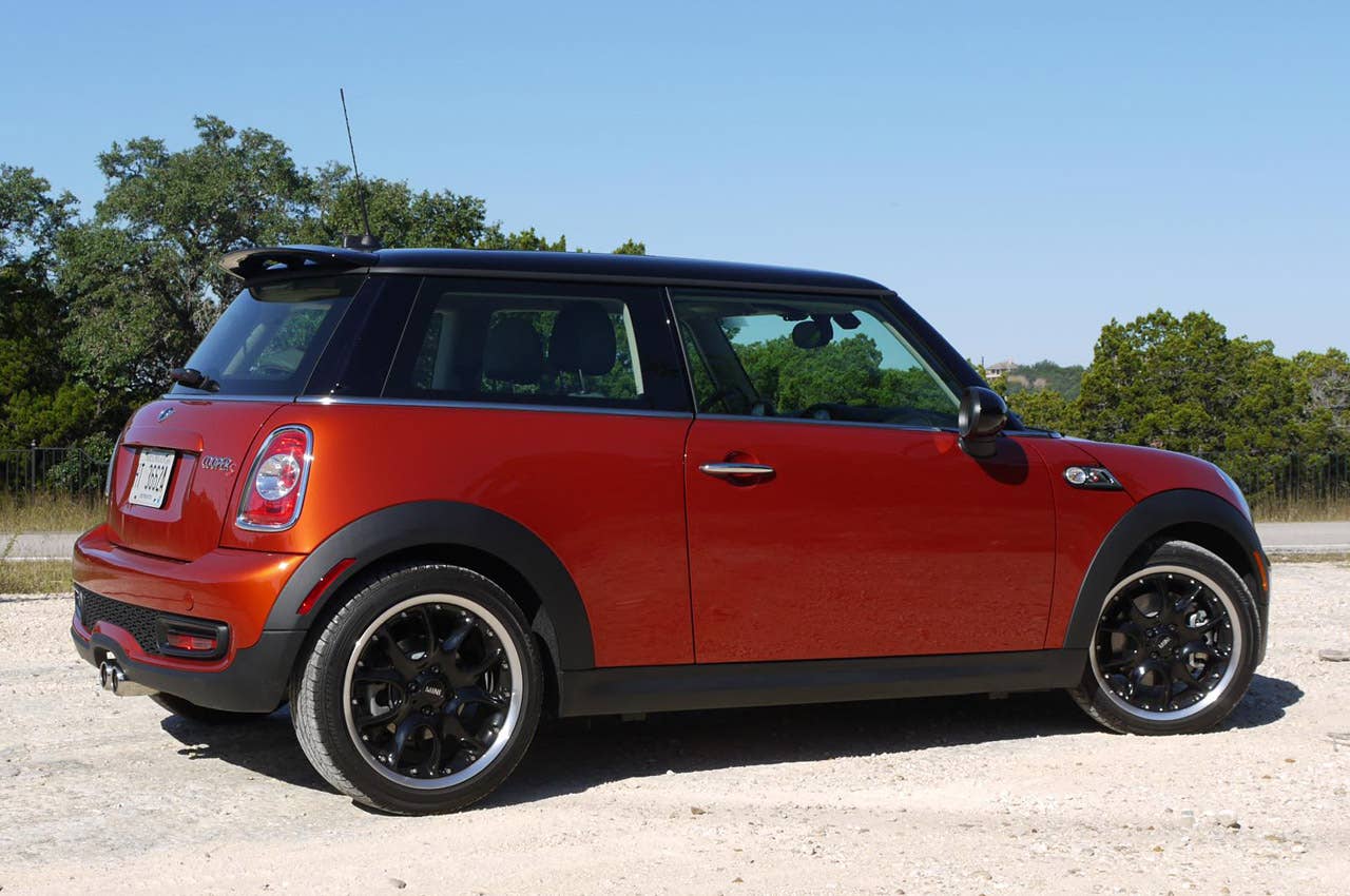 2011 Mini Cooper rear 3/4 view