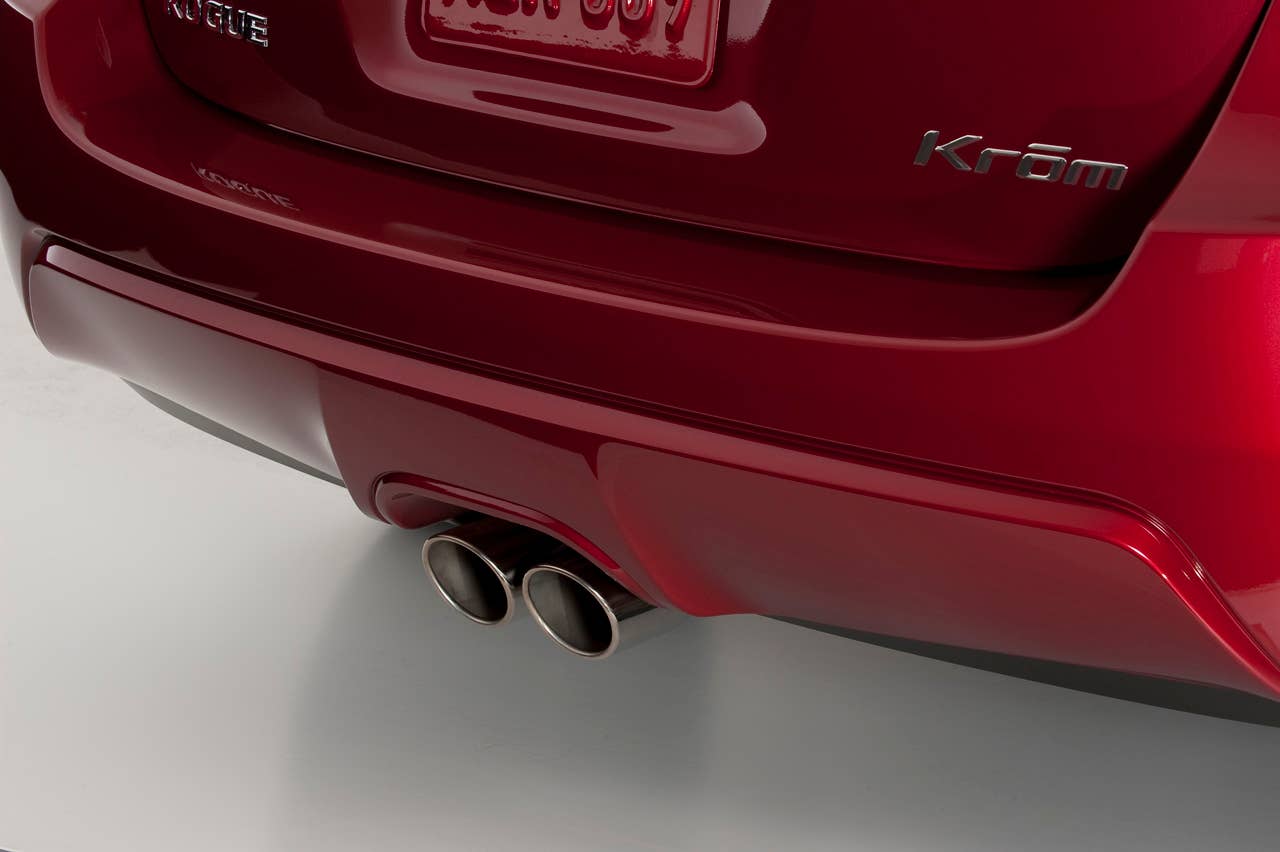 Nissan Rogue Krom, 2010