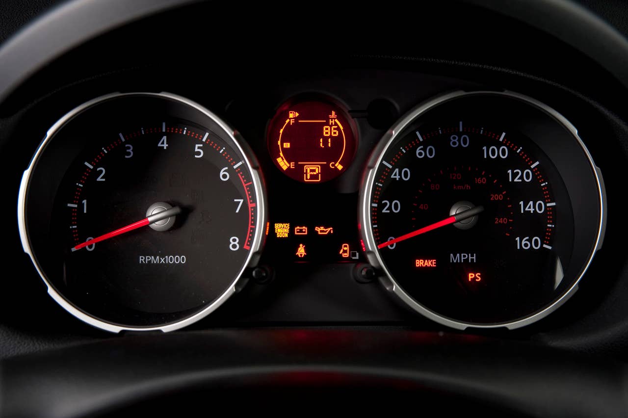 Nissan Rogue Krom, 2010