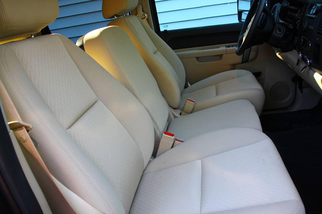2011 GMC Sierra 3500HD SLE front seats