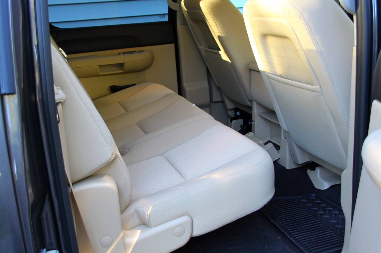 2011 GMC Sierra 3500HD SLE rear seats