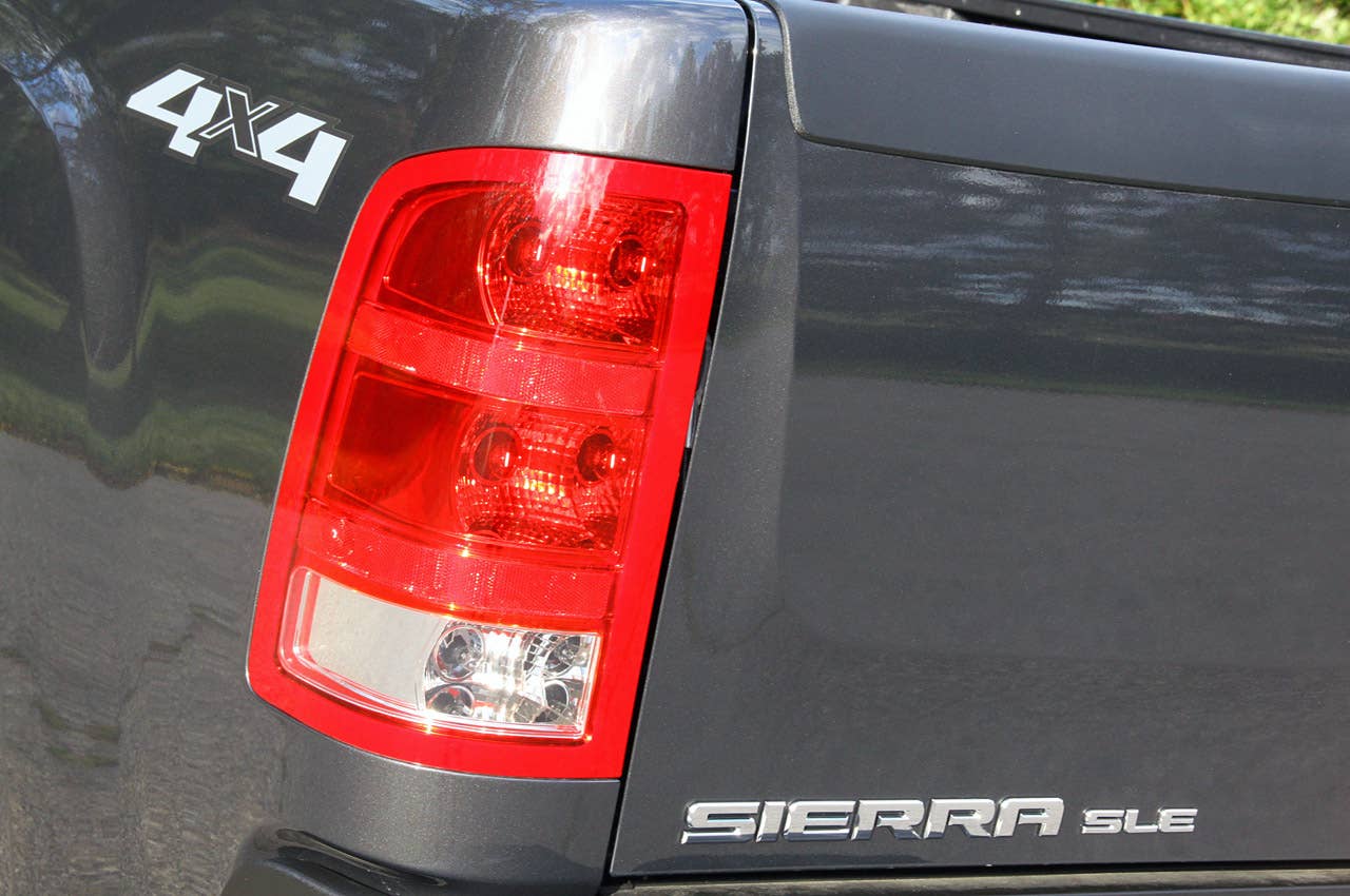 2011 GMC Sierra 3500HD SLE taillight