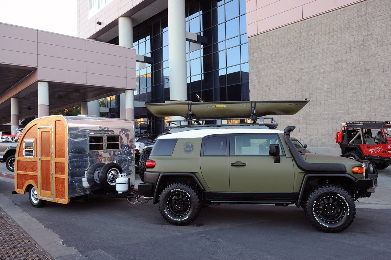 Xplore Adventure Series FJ Cruiser