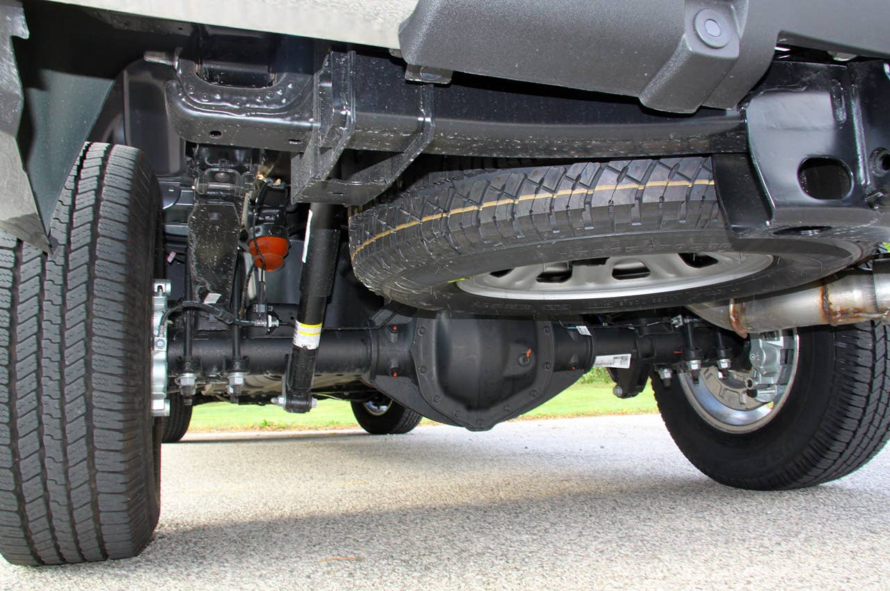 2011 GMC Sierra 3500HD SLE underside detail