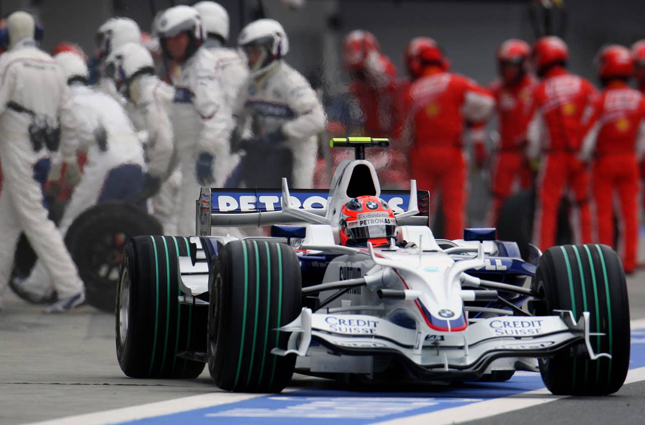 SHIZUOKA, JAPAN - OCTOBER 12: Robert Kubica of Poland and BMW Sauber comes in for a pitstop during the Japanese Formula One Grand Prix at the Fuji Speedway on October 12, 2008 in Shizuoka, Japan. (Photo by Vladimir Rys/Bongarts/Getty Images)