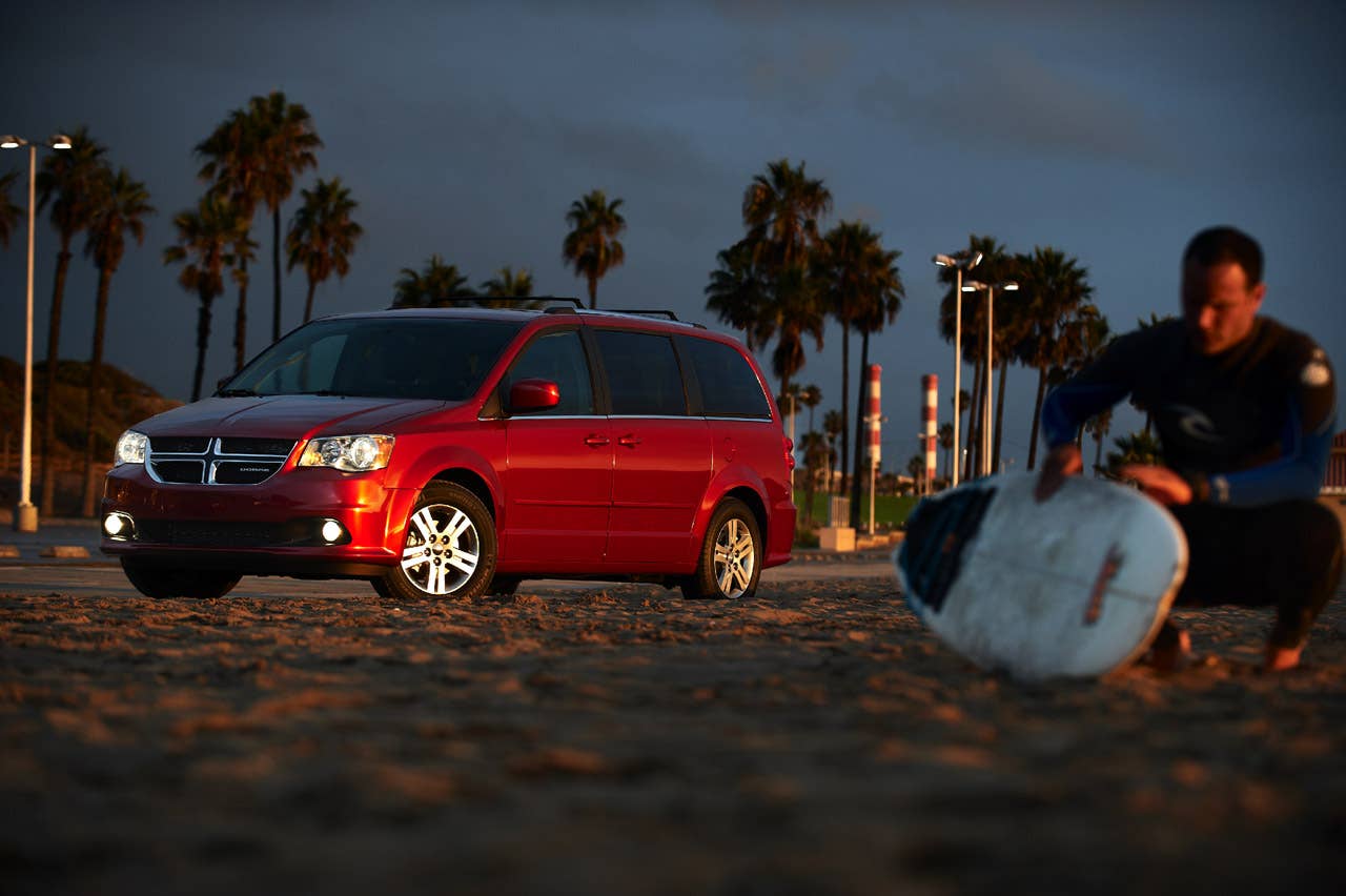 2011 Dodge Grand Caravan side 3/4