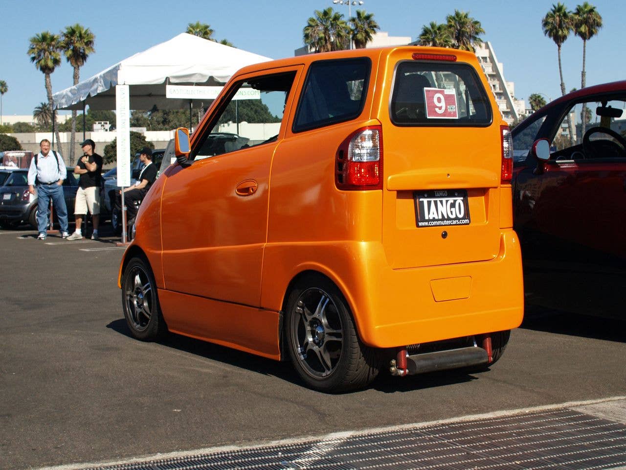 VIDEO: Jay Leno does the electric Tango - Autoblog