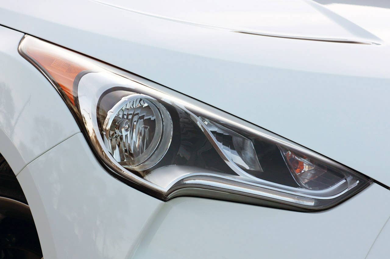 2012 Hyundai Veloster headlight
