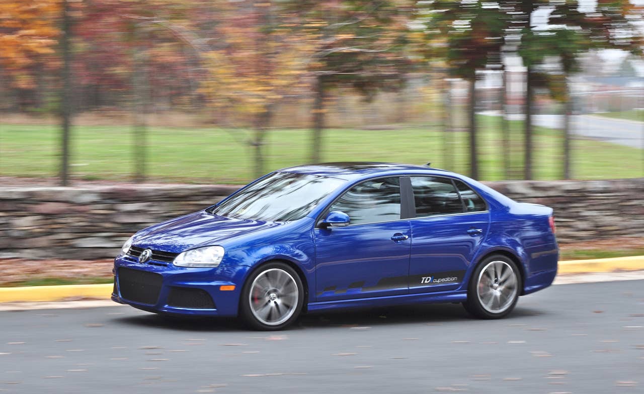 Jetta TDI Cup "Street" Edition Racing Into Dealer Showrooms Soon. (PRNewsFoto/Volkswagen of America, Inc.)