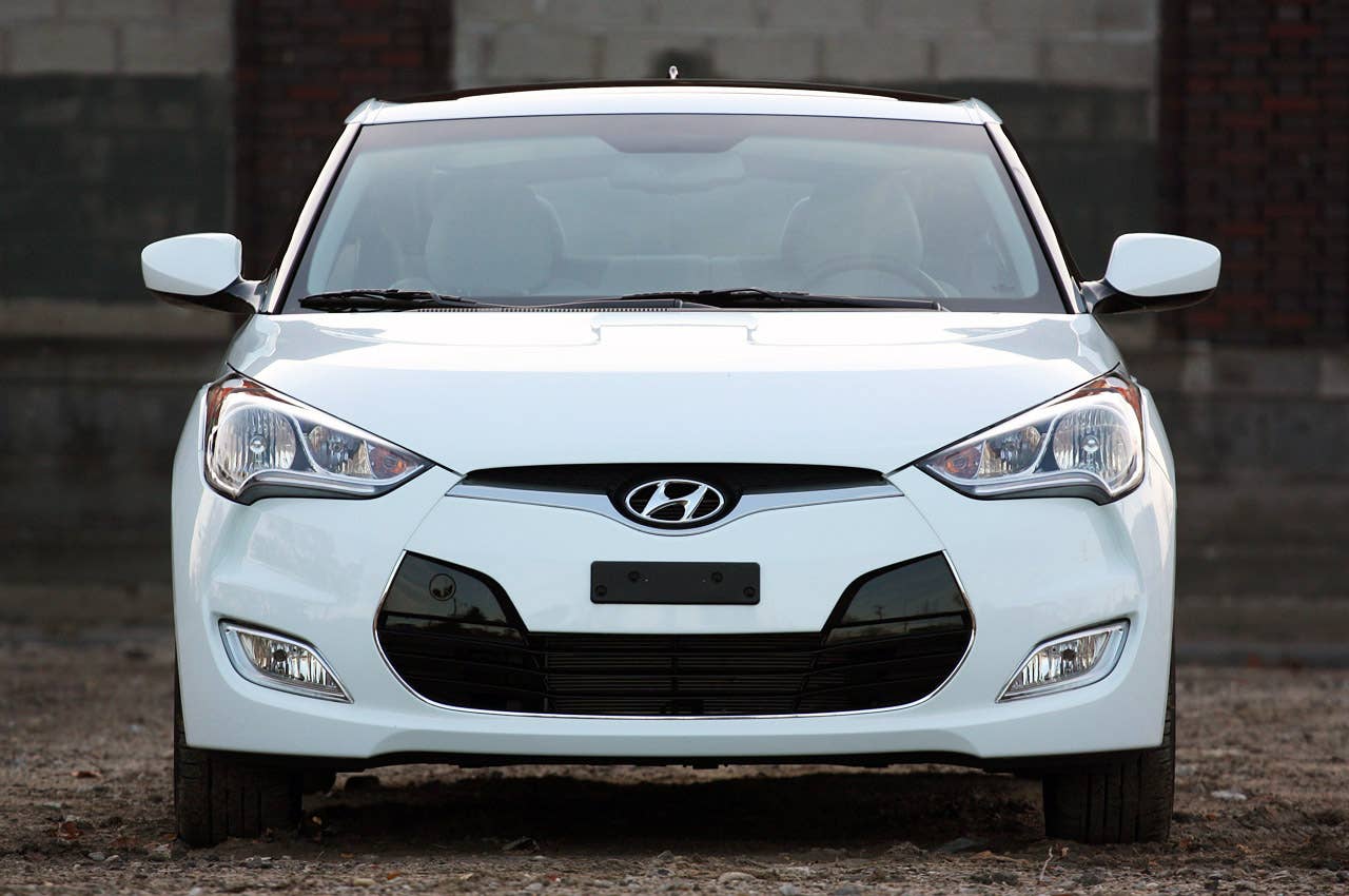 2012 Hyundai Veloster front view