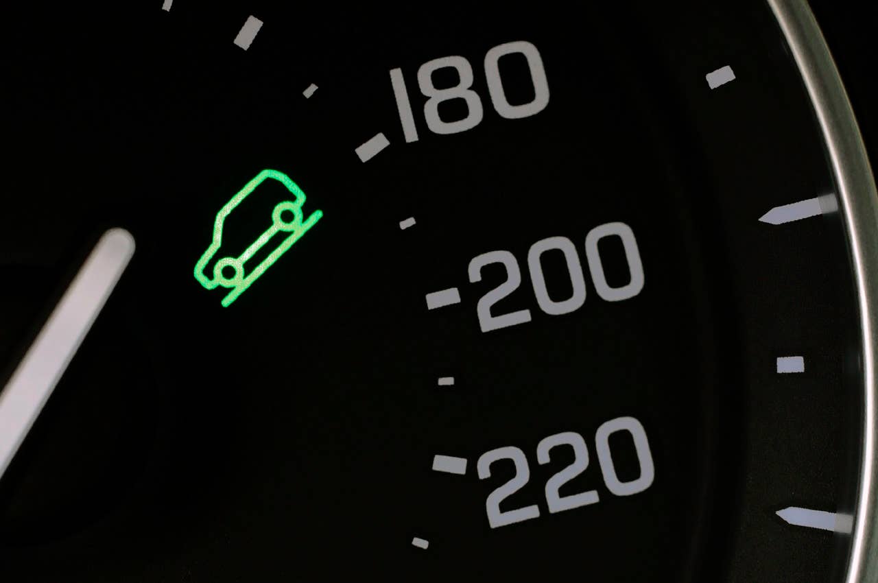 2013 Land Rover LR2 speedometer