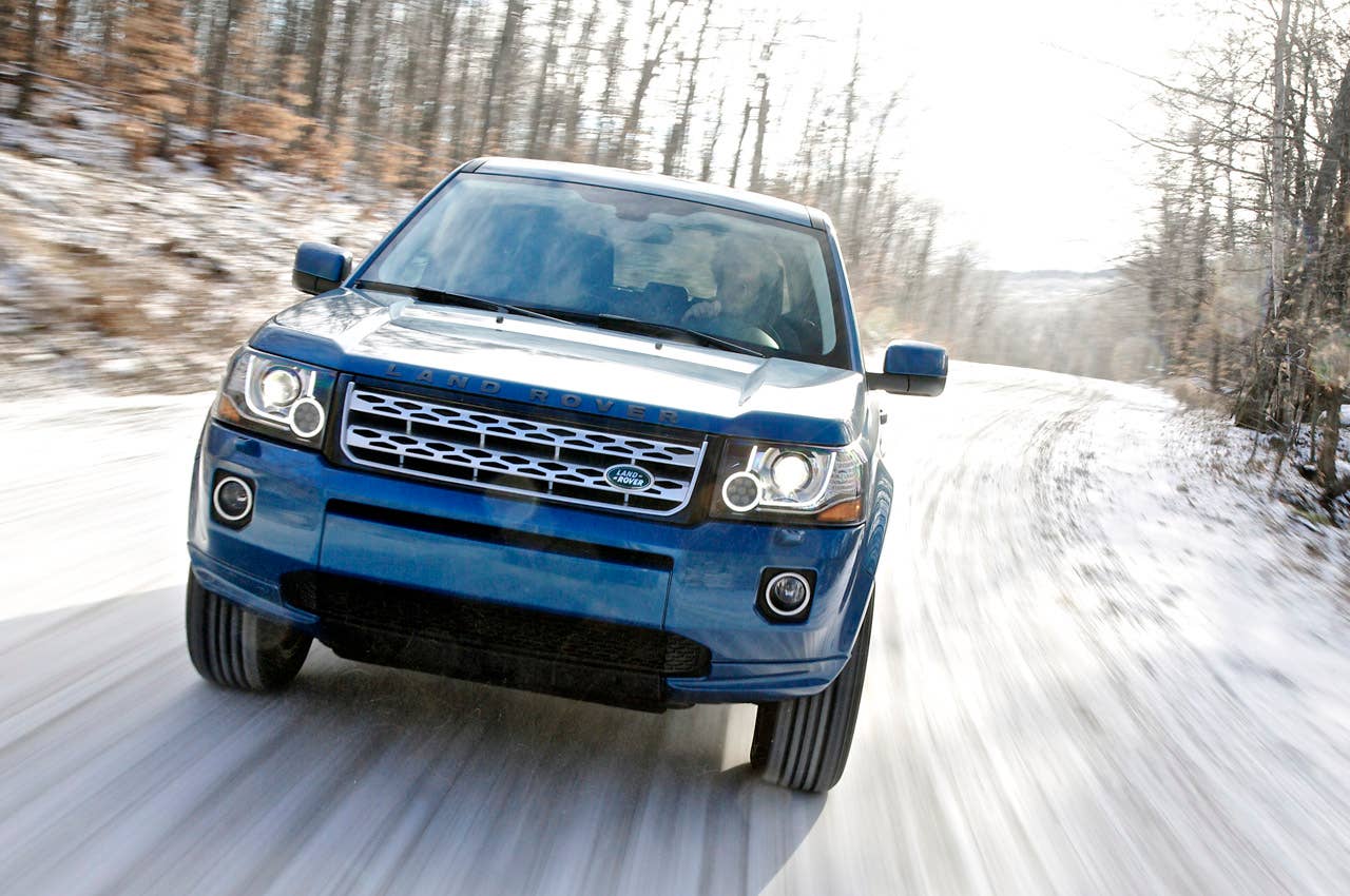 2013 Land Rover LR2 driving