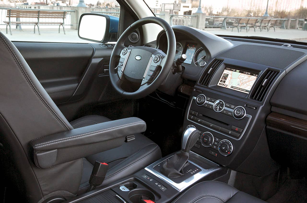 2013 Land Rover LR2 interior