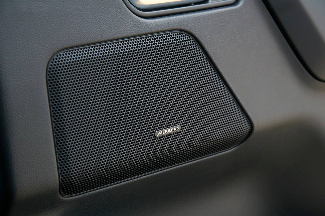 2013 Land Rover LR2 door speaker