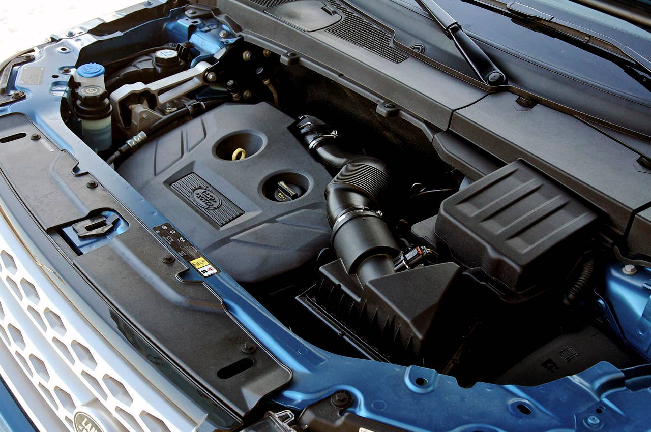 2013 Land Rover LR2 engine