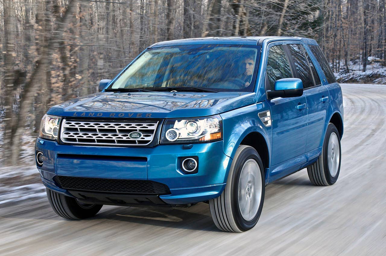 2013 Land Rover LR2 driving