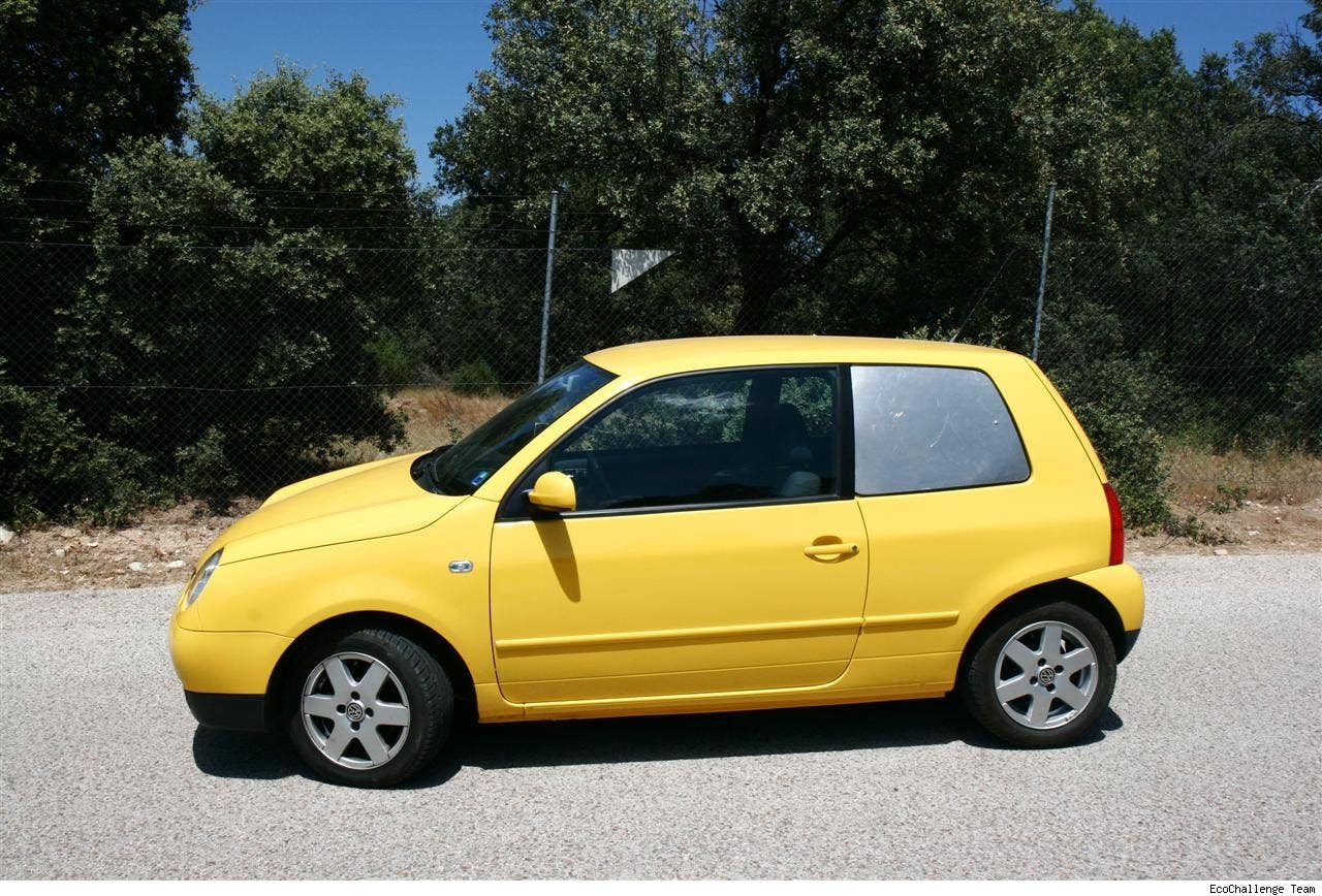 Side view of the contestant car. A VW Lupo 1.4 TDI