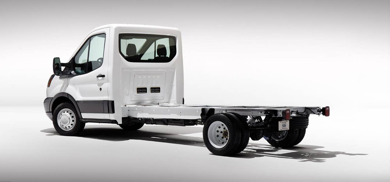 Ford Transit: Chassis cab and cutaway models employ a unique uni-ladder construction, combining a unibody cab with rear frame rails. The chassis cab and cutaway versions feature boron steel for stiffness. The frame rails underpin 100 percent of the cab area. (03/04/2013)