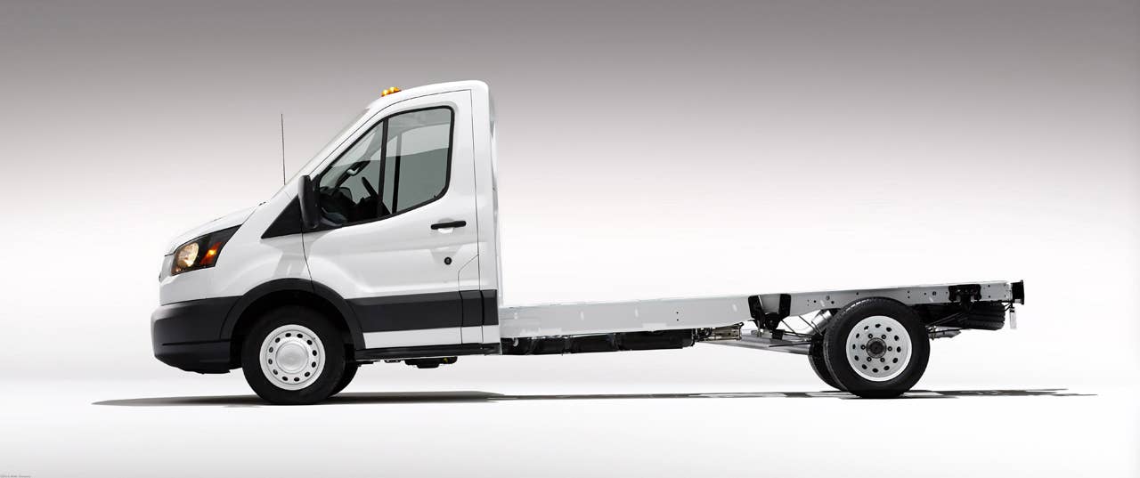Ford Transit: Chassis cab and cutaway models employ a unique uni-ladder construction, combining a unibody cab with rear frame rails. The chassis cab and cutaway versions feature boron steel for stiffness. The frame rails underpin 100 percent of the cab area. (03/04/2013)