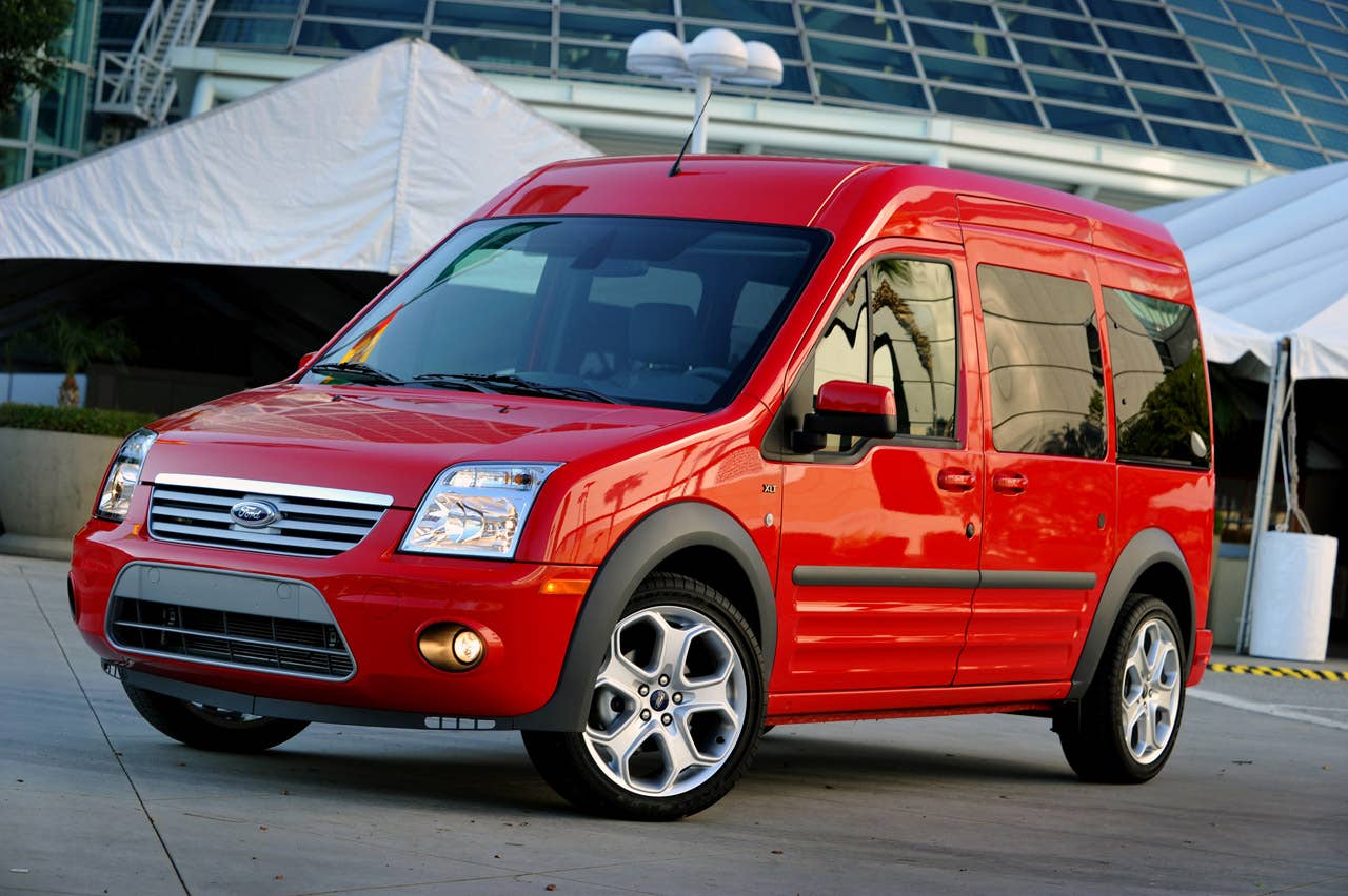 2011 Transit Connect XLT Premium Wagon front 3/4