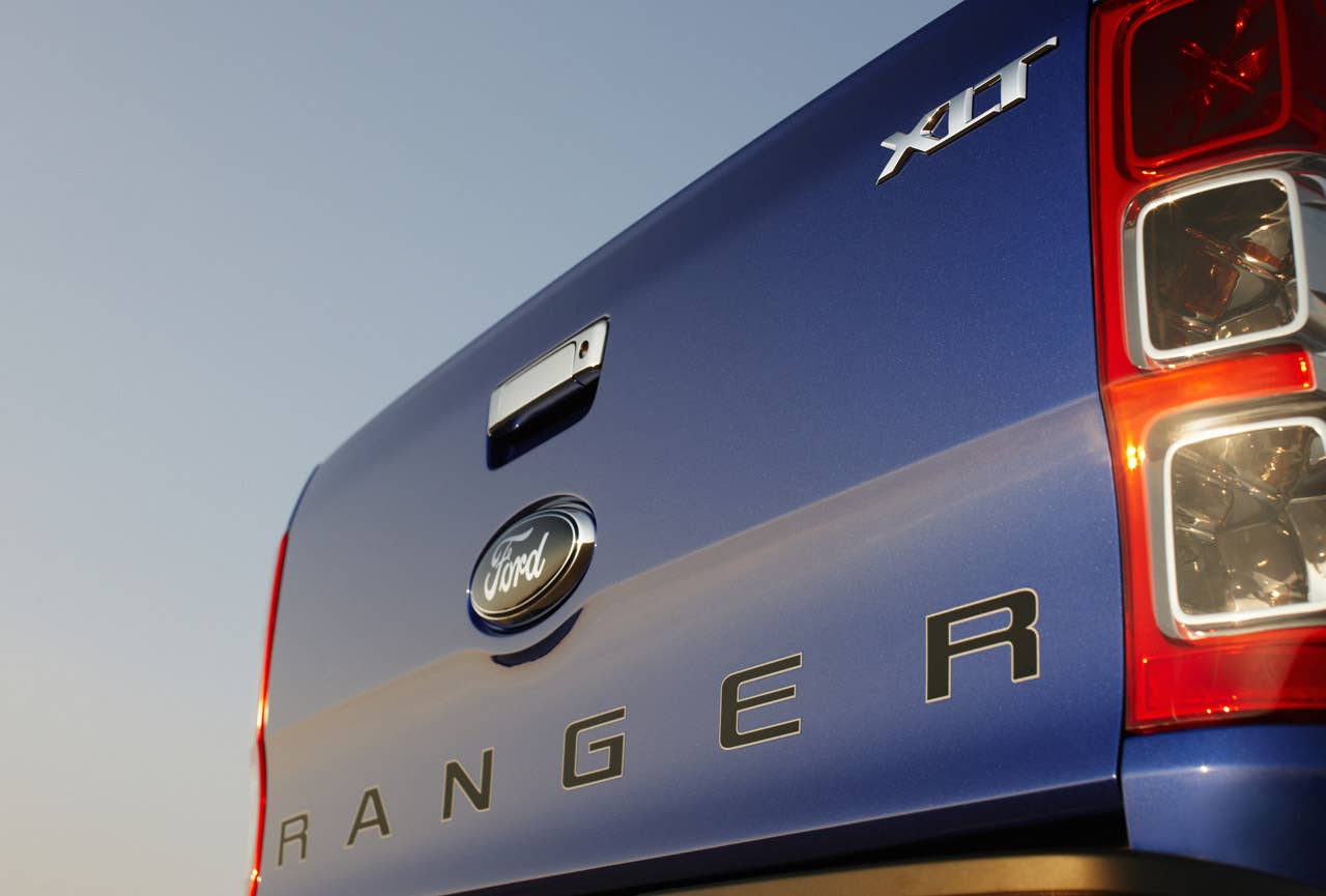 2011 Ford Ranger tailgate