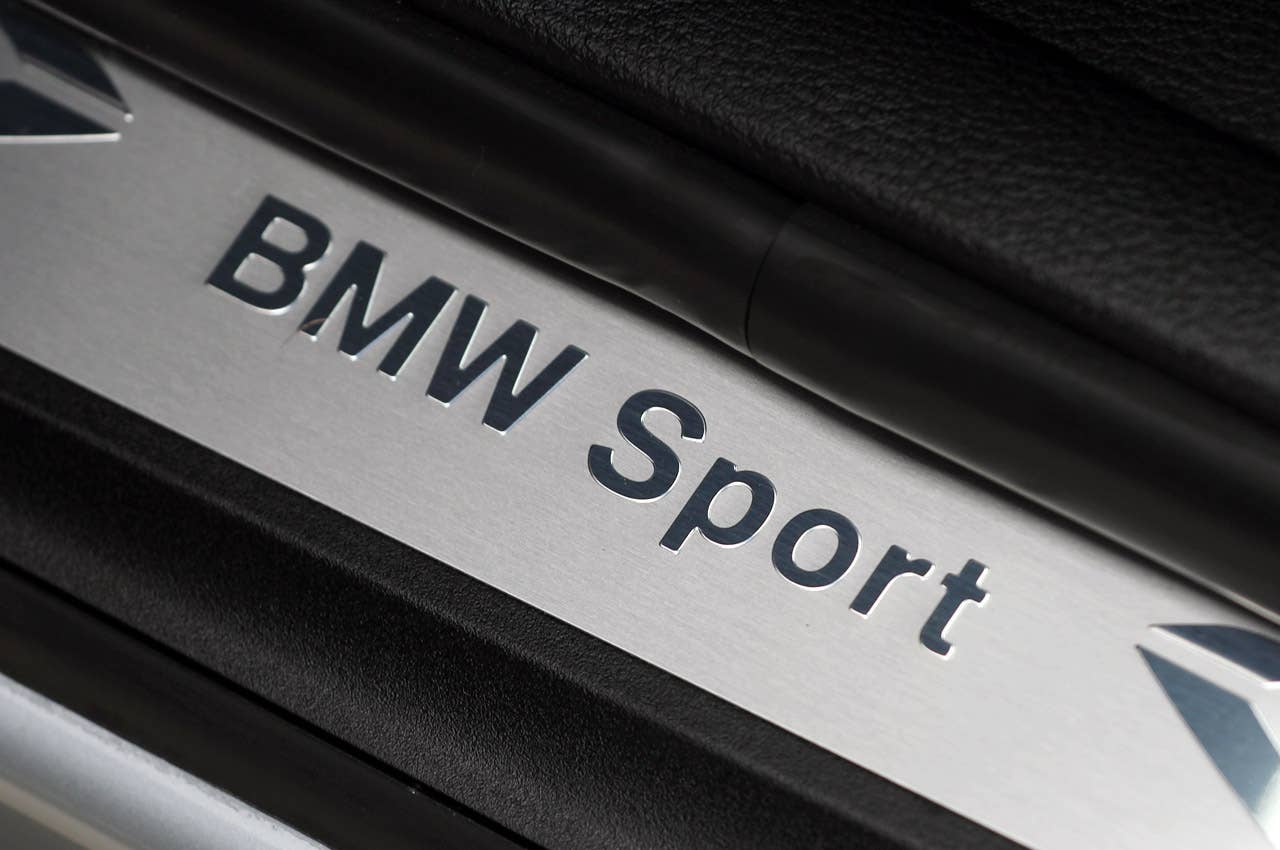2013 BMW X1 sill plate