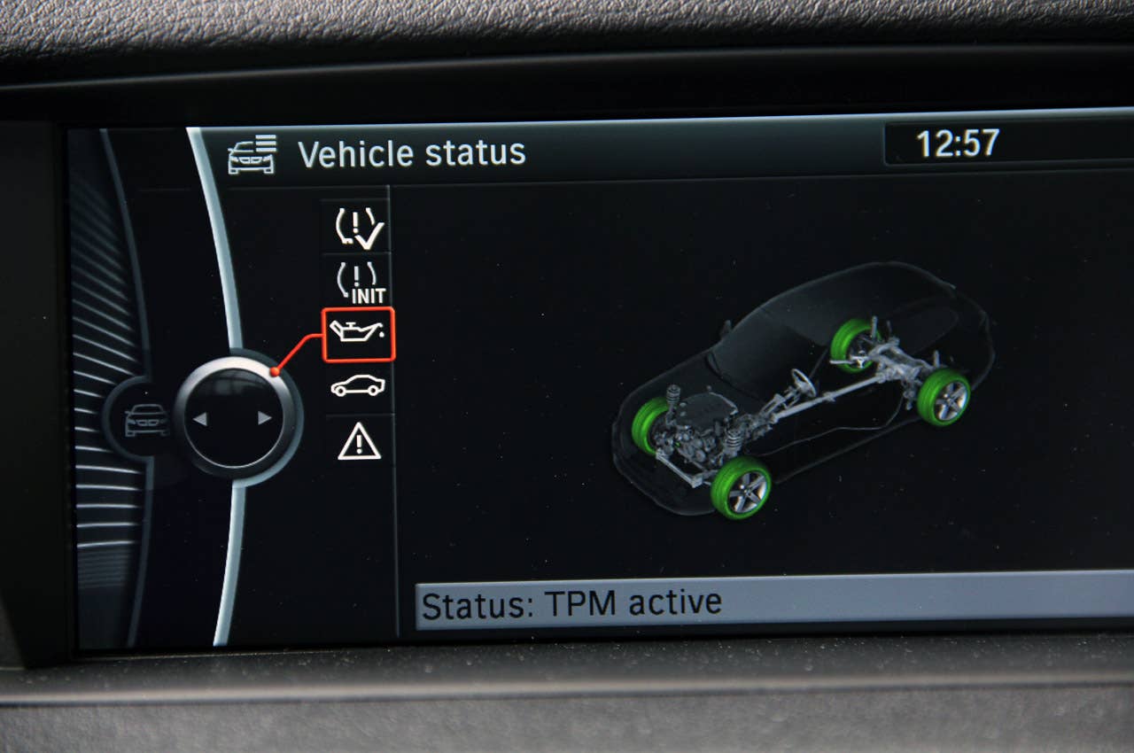 2013 BMW X1 vehicle status display