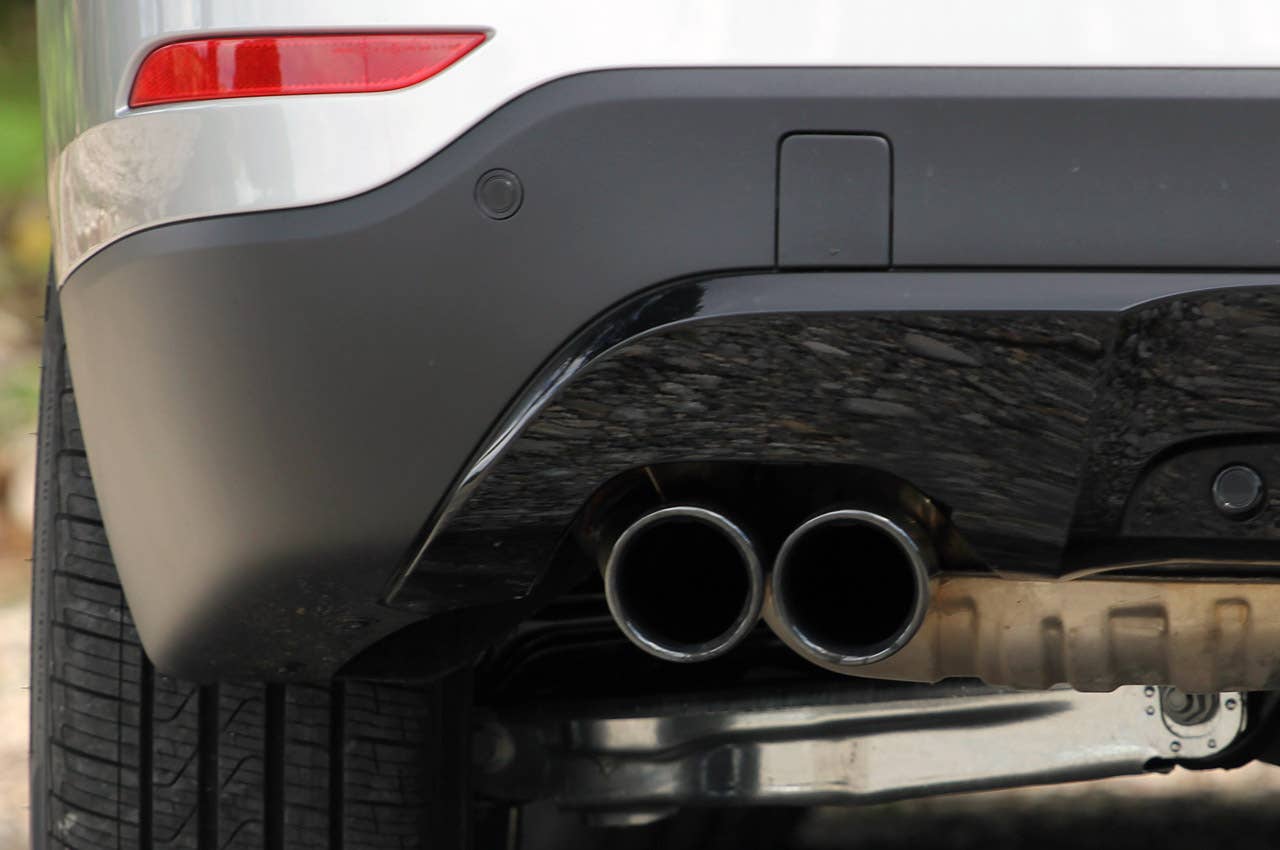 2013 BMW X1 exhaust tips