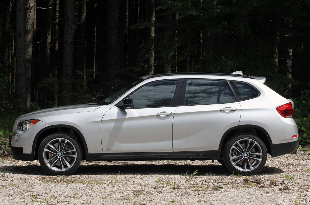 2013 BMW X1 side view
