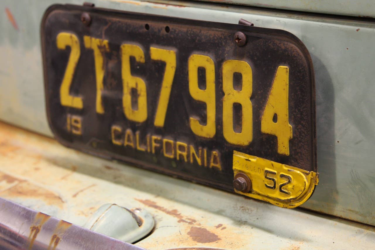 ICON Derelict 1952 Chevrolet Business Coupe license plate