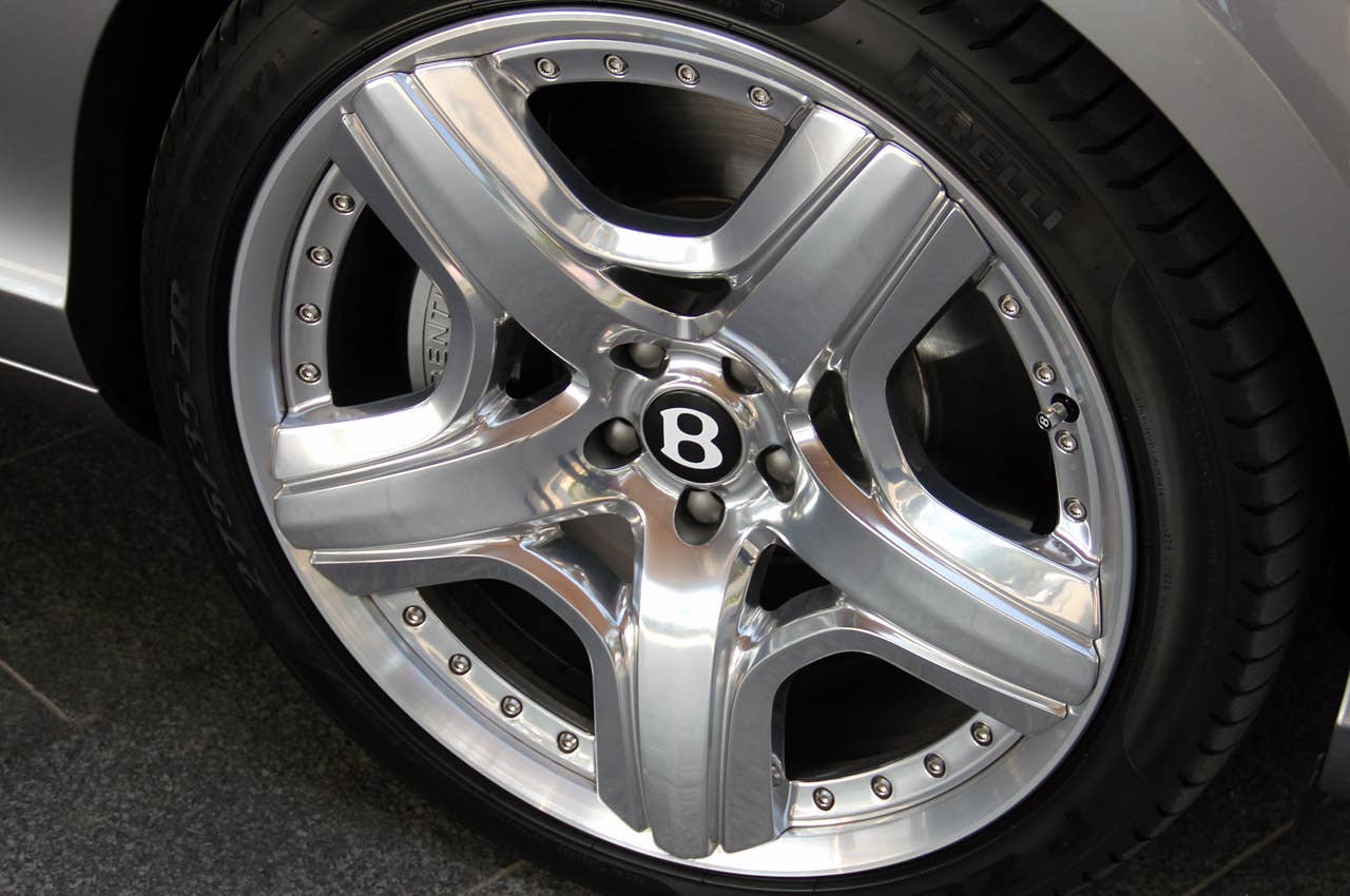 2012 Bentley Continental GTC wheel