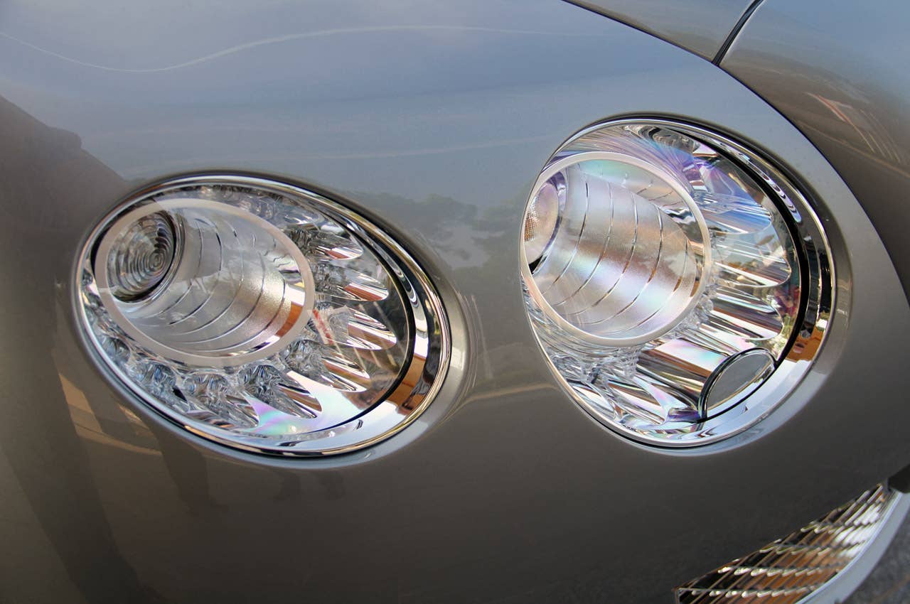 2012 Bentley Continental GTC headlights