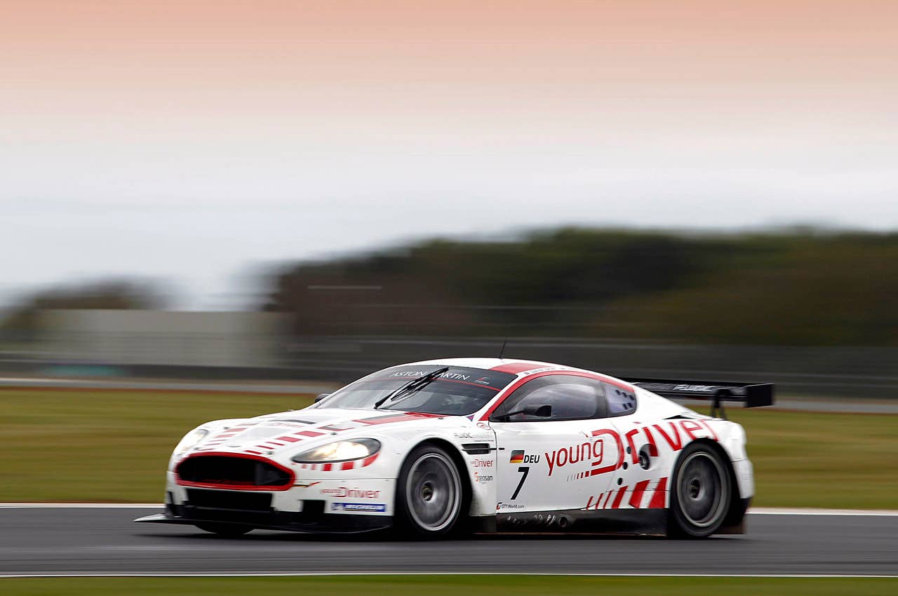 MOTORSPORT - FIA GT1 WORLD CHAMPIONSHIP - SILVERSTONE (GBR) - 29/04 TO 02/05/2010 - PHOTO : FRANCOIS FLAMAND / DPPI -