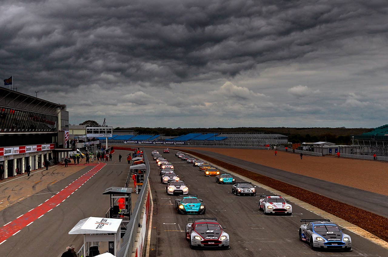 MOTORSPORT - FIA GT1 WORLD CHAMPIONSHIP - SILVERSTONE (GBR) - 29/04 TO 02/05/2010 - PHOTO : FRANCOIS FLAMAND / DPPI _
