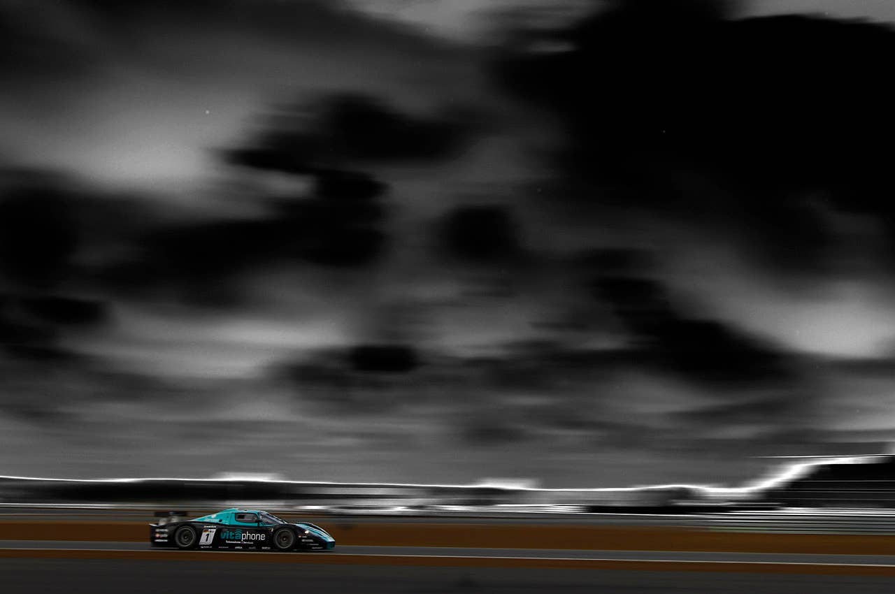 MOTORSPORT - FIA GT1 WORLD CHAMPIONSHIP - SILVERSTONE (GBR) - 29/04 TO 02/05/2010 - PHOTO : FRANCOIS FLAMAND / DPPI MICHAEL BARTELS (GER) - ANDREA BERTOLINI (ITA) / MASERATI MC12 N1 TEAM VITAPHONE RACING / ACTION